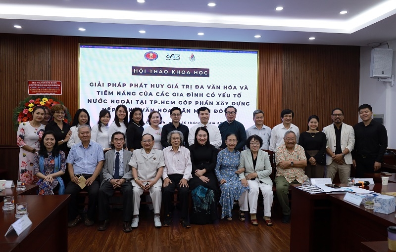 SCIENTIFIC SEMINAR - PROMOTING MULTICULTURAL VALUES AND THE POTENTIAL TO BUILD A CULTURAL AND CIVILIZED URBAN LIFESTYLE OF MULTICULTURAL FAMILIES IN HO CHI MINH CITY 