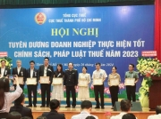 TRUNG TÂM NGHIÊN CỨU VIỆT NAM VÀ ĐÔNG NAM Á THỰC HIỆN TỐT CHÍNH SÁCH, PHÁP LUẬT THUẾ